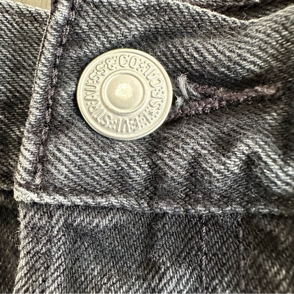 LEVI’S 501 Black Cutoff Jean Shorts Distressed Button Fly Size 30 - Picture 4 of 12